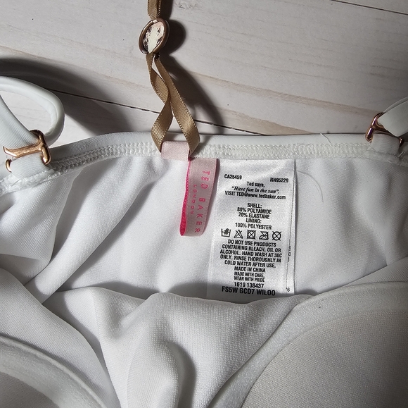 Ted Baker Jeweled Padded One Piece Swim Swimsuit 32 A/B XS 👙 🩱 - Picture 4 of 5